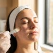 Pourquoi septembre est le meilleur mois pour faire un peeling et renouveler sa peau ?
