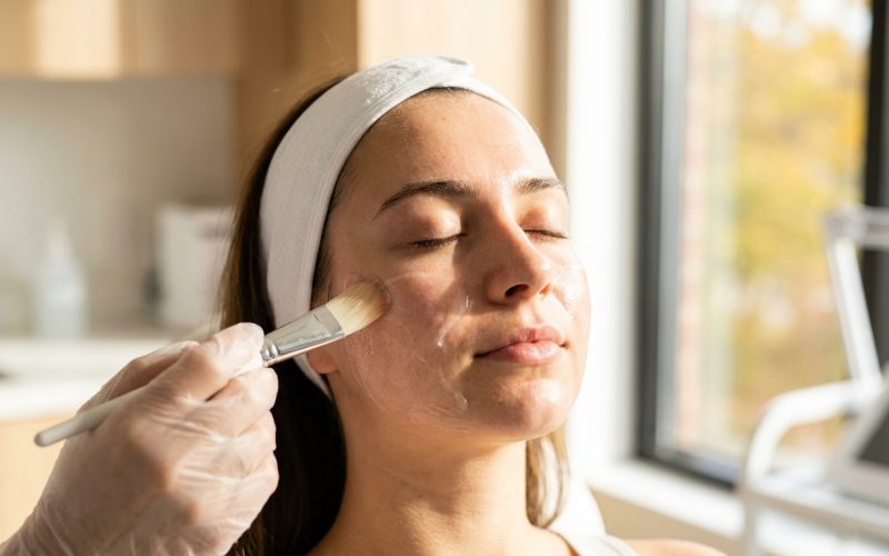 Pourquoi septembre est le meilleur mois pour faire un peeling et renouveler sa peau ?