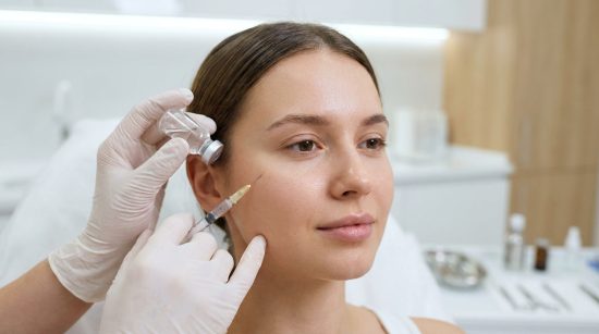 Les injections de vitamines pour booster la peau : efficacité et fréquence recommandée